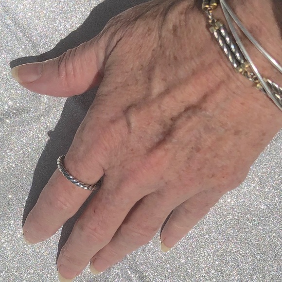 David Yurman Cable Classic Band - Picture 7 of 8